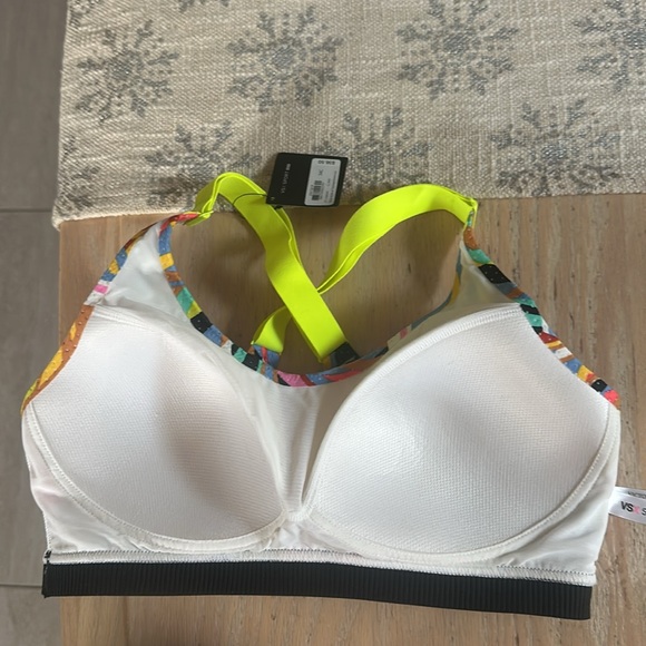 NEW Victoria Secret Sport Bra 34C - Picture 4 of 4